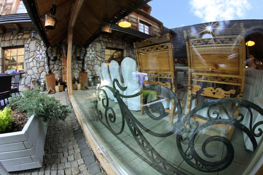 Hotel Zornica Poczesna Εξωτερικό φωτογραφία