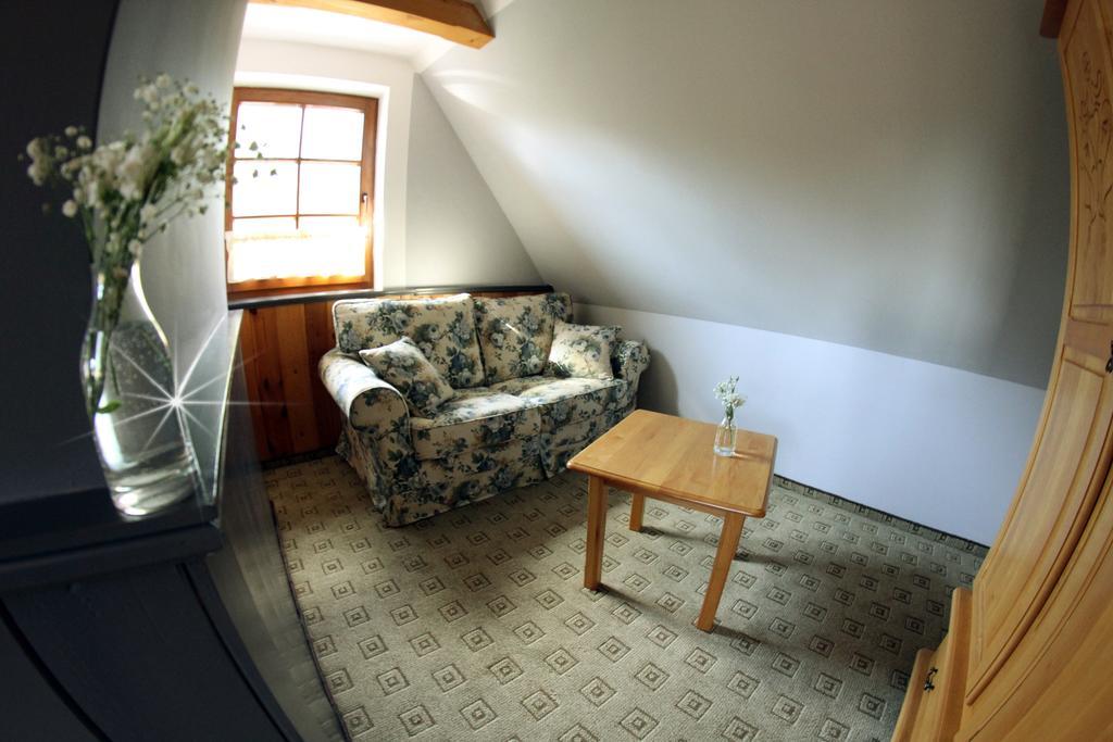 Hotel Zornica Poczesna Εξωτερικό φωτογραφία