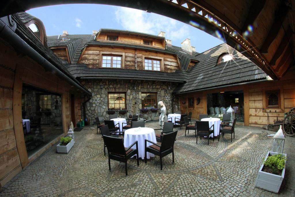 Hotel Zornica Poczesna Εξωτερικό φωτογραφία