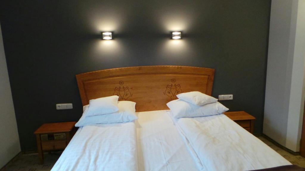 Hotel Zornica Poczesna Δωμάτιο φωτογραφία