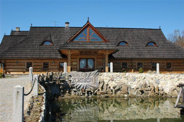 Hotel Zornica Poczesna Εξωτερικό φωτογραφία